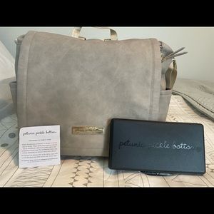 👶🏼 Petunia Picklebottom Boxy Backpack Diaper Bag - EXCELLENT CONDITION